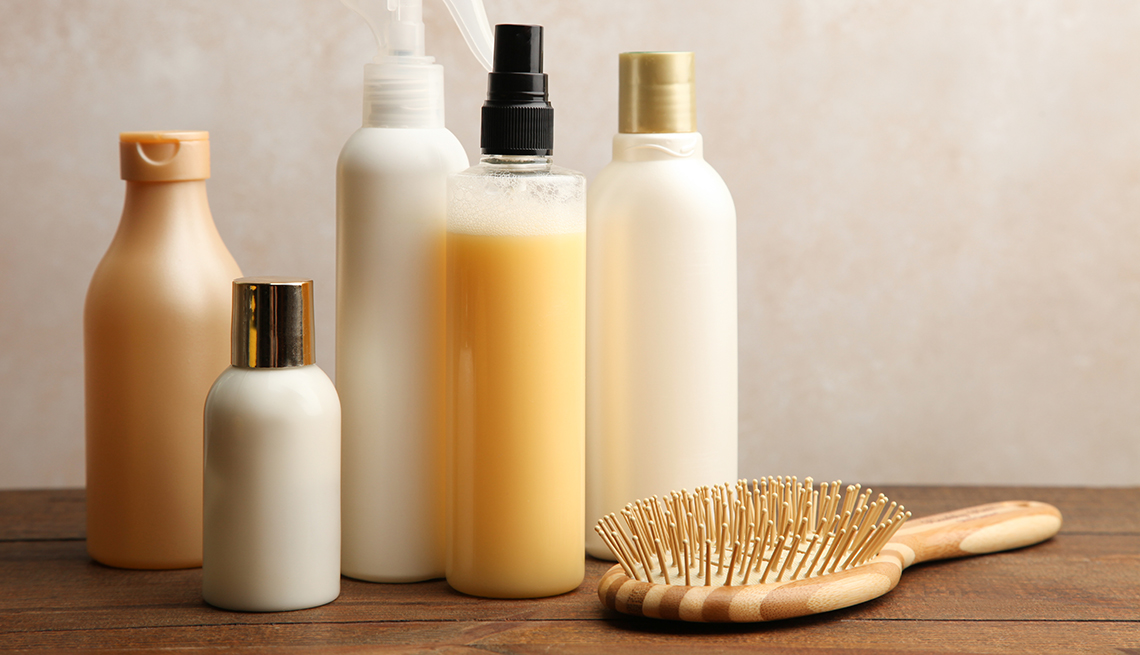 Top 10 Natural Shampoos for Curly Hair in 2026
